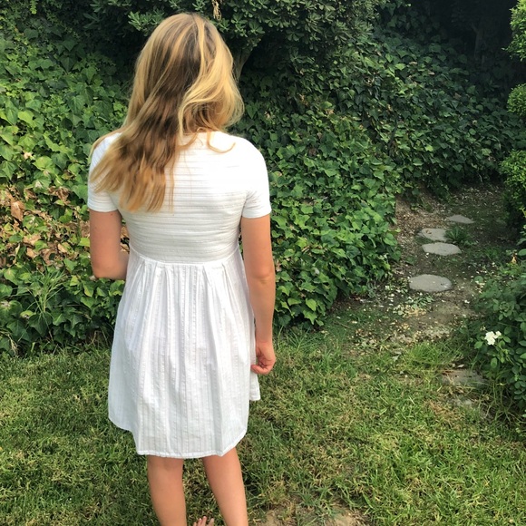 White Dress (Knee Length) - Picture 5 of 6